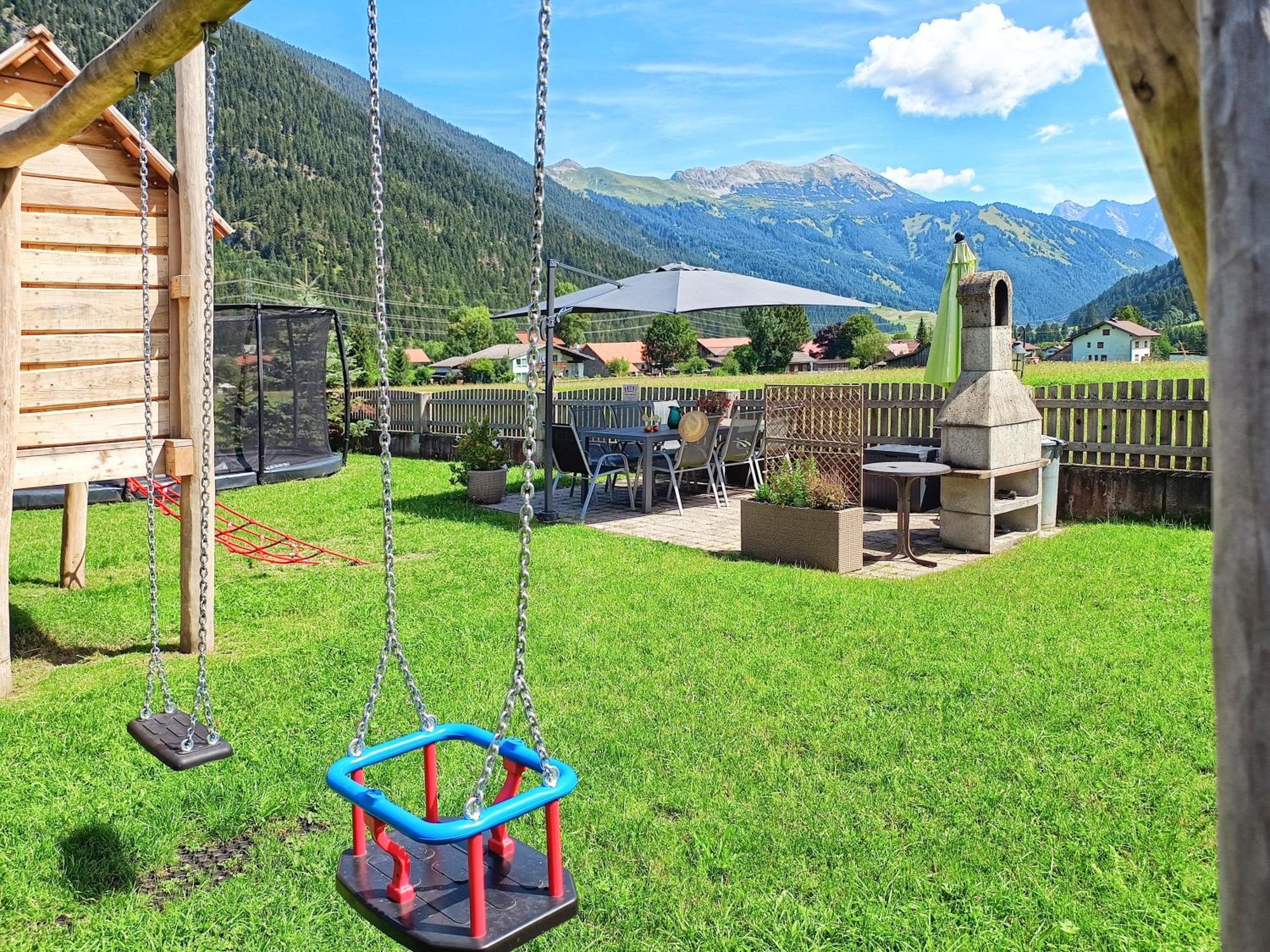 Luxury Chalets Wiesenruh Bichlbach Bagian luar foto