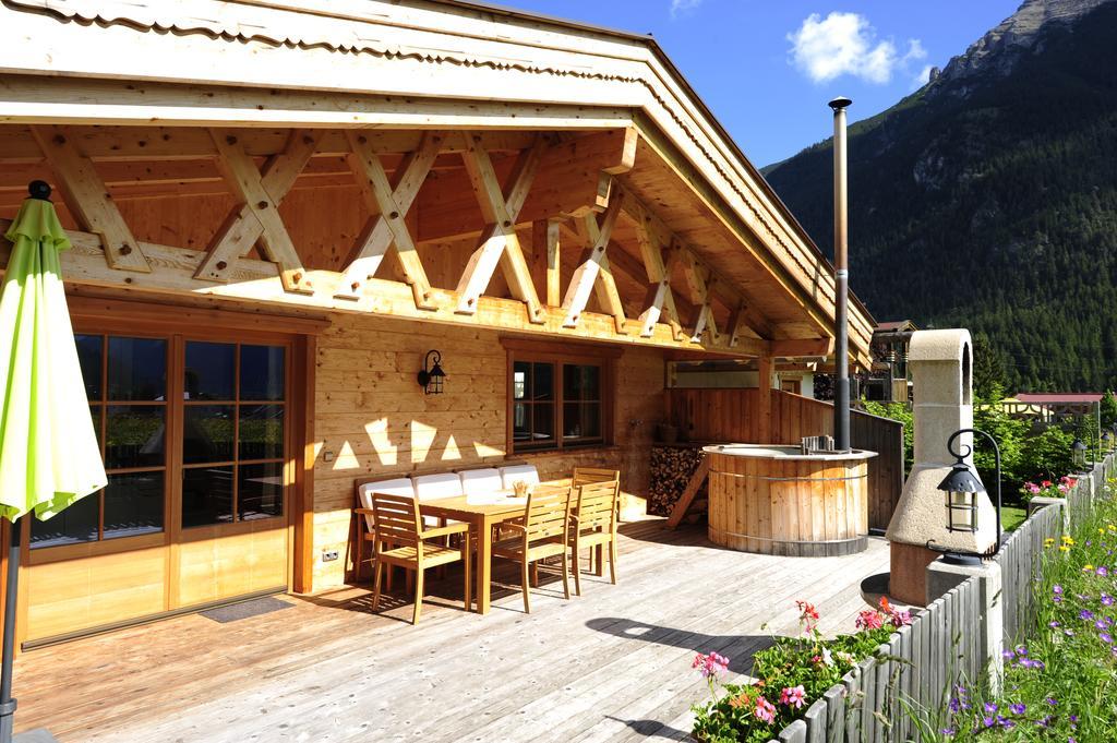 Luxury Chalets Wiesenruh Bichlbach Bagian luar foto