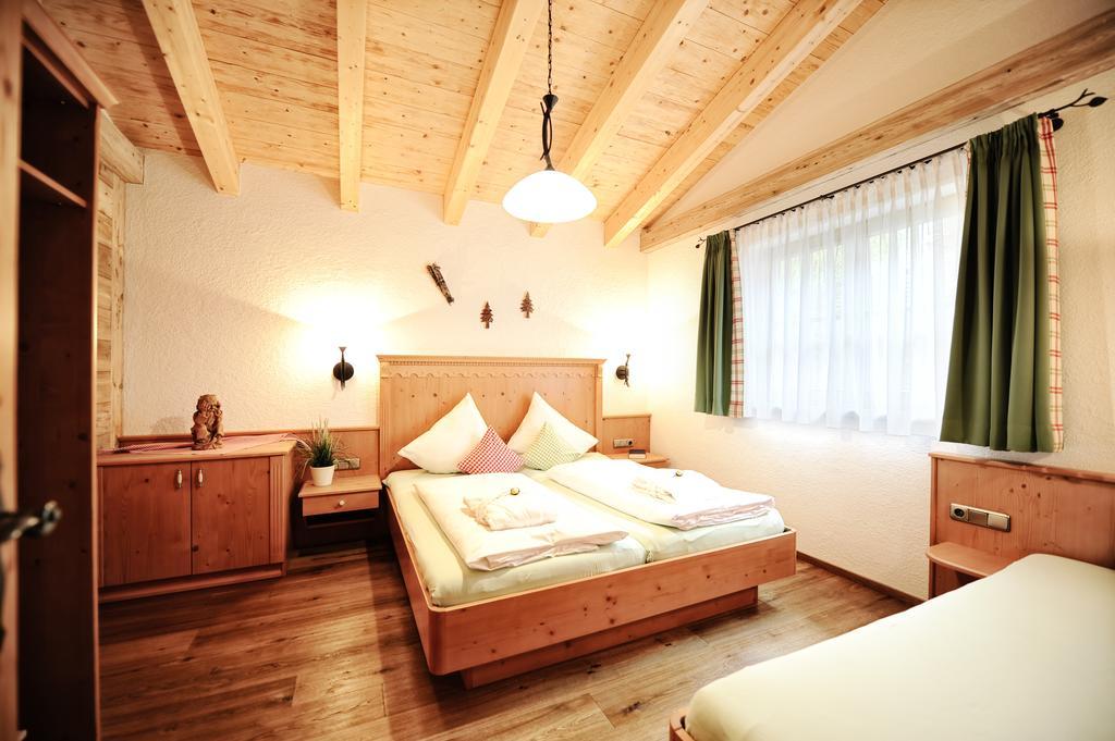Luxury Chalets Wiesenruh Bichlbach Bagian luar foto